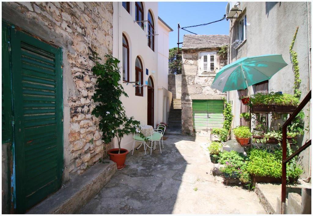 Apartment Josip Primošten Exterior foto